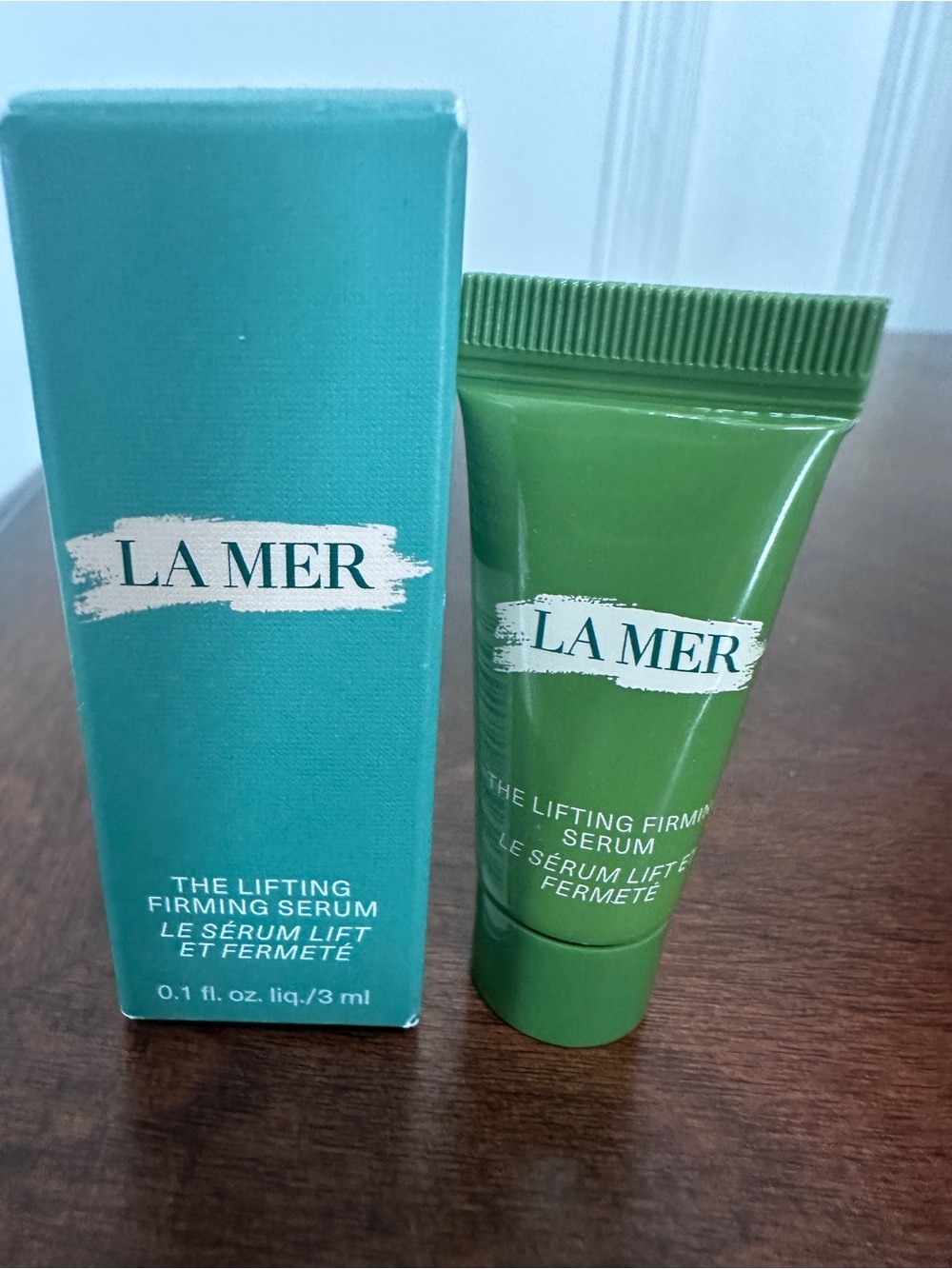 La Mer Lifting Firming Serum - travel size